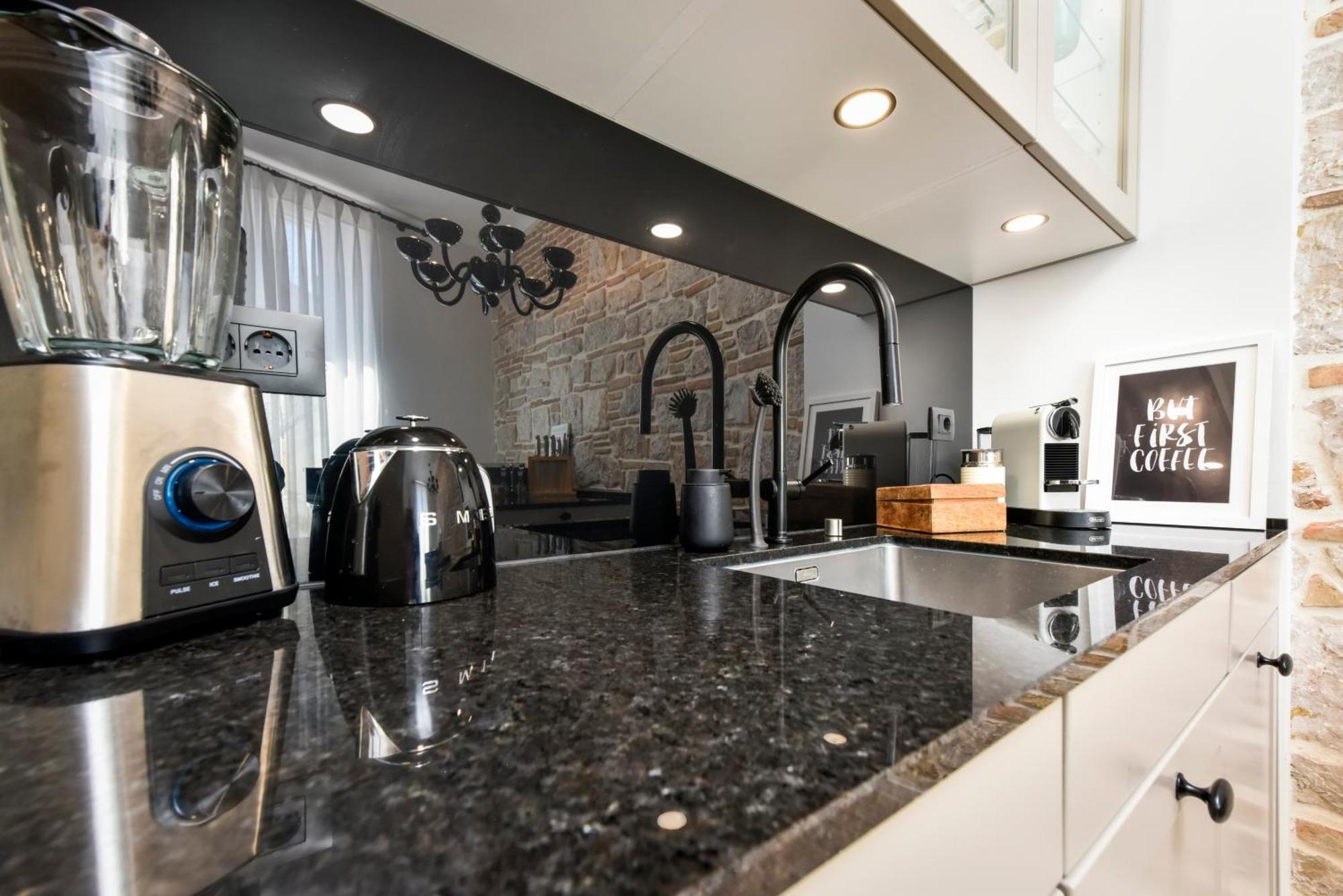 Luxury Apartment Sunce Ровінь Екстер'єр фото